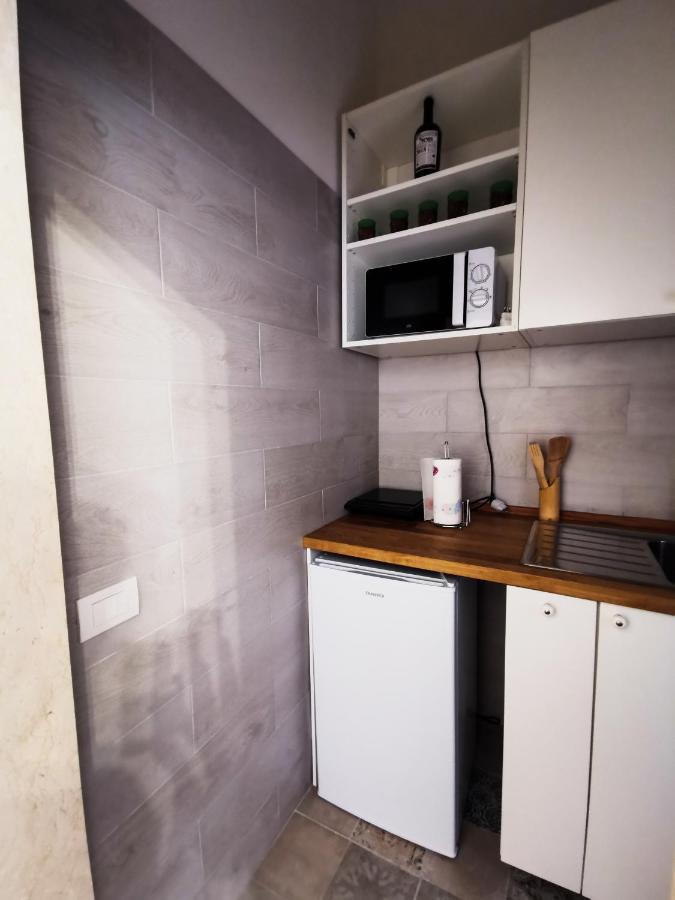 Whiteflower Apartments Bari Buitenkant foto