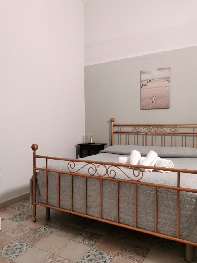 Whiteflower Apartments Bari Buitenkant foto