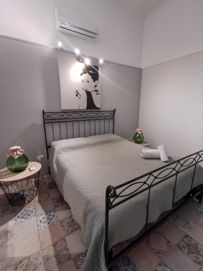 Whiteflower Apartments Bari Buitenkant foto