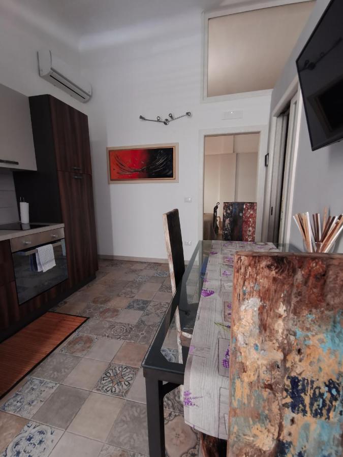 Whiteflower Apartments Bari Buitenkant foto