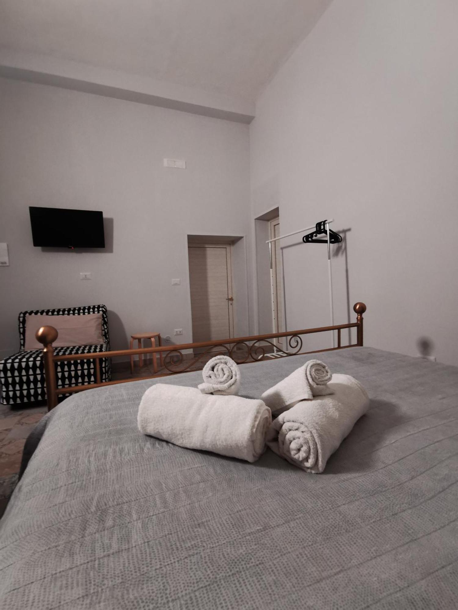 Whiteflower Apartments Bari Kamer foto
