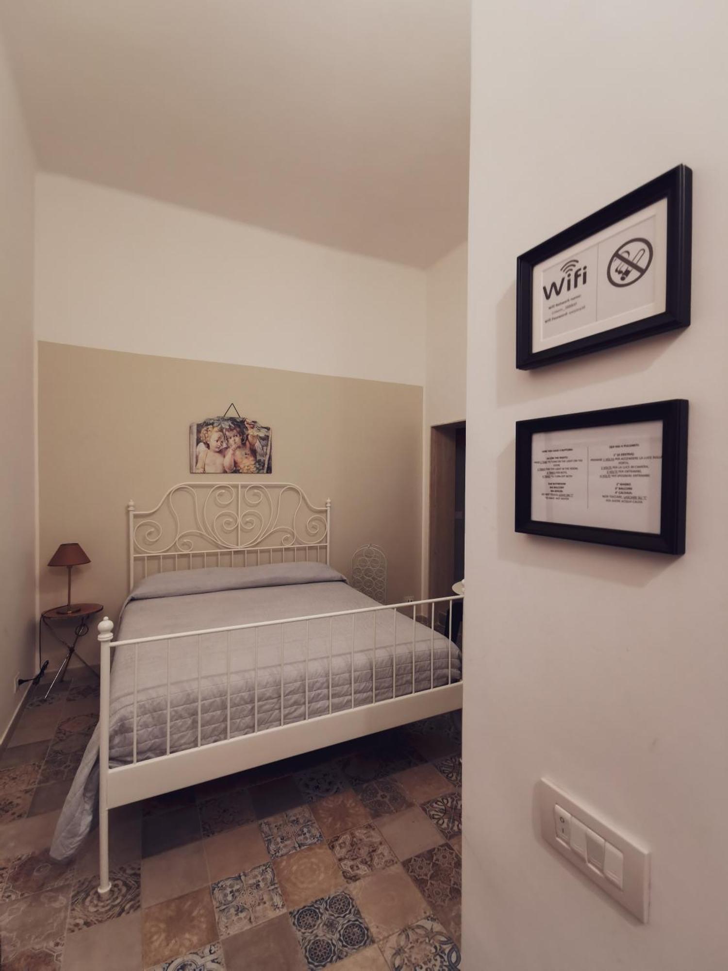 Whiteflower Apartments Bari Kamer foto