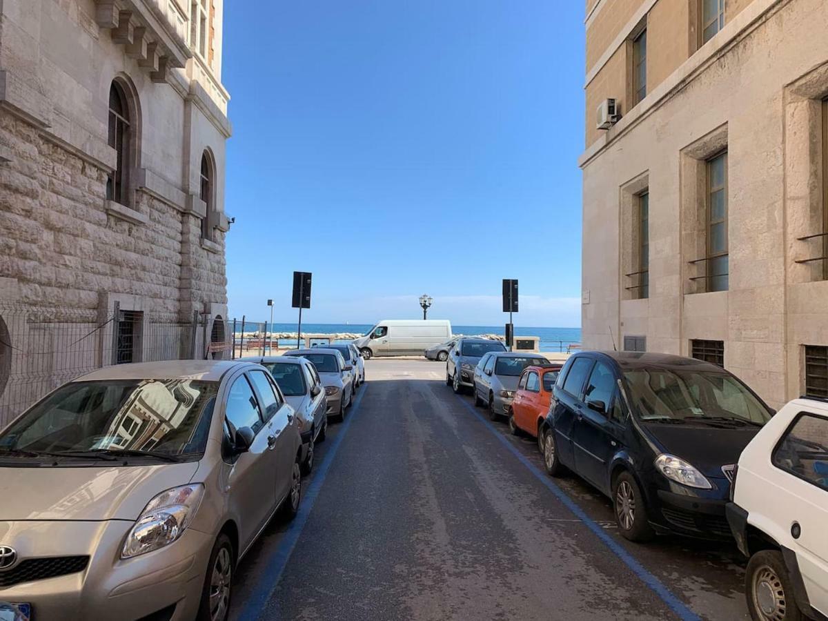 Whiteflower Apartments Bari Buitenkant foto